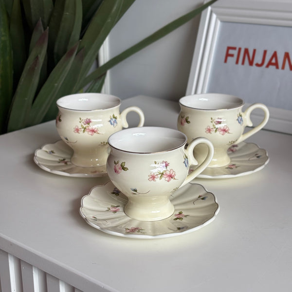 طقم فناجين شاي ونسكافيه بيج لڤندر